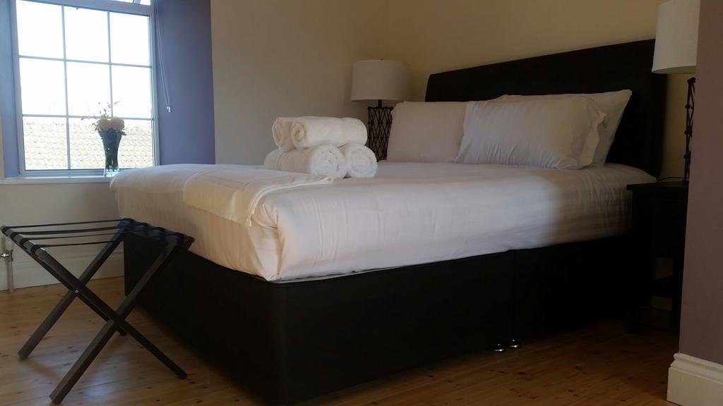 Armorica Hotell Oranmore Exteriör bild
