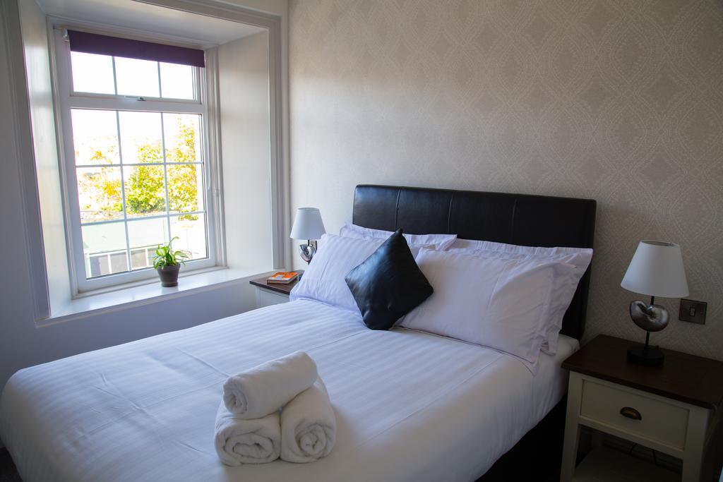 Armorica Hotell Oranmore Exteriör bild